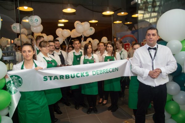 Starbucks-Debrecen-Fórum-nyitás4